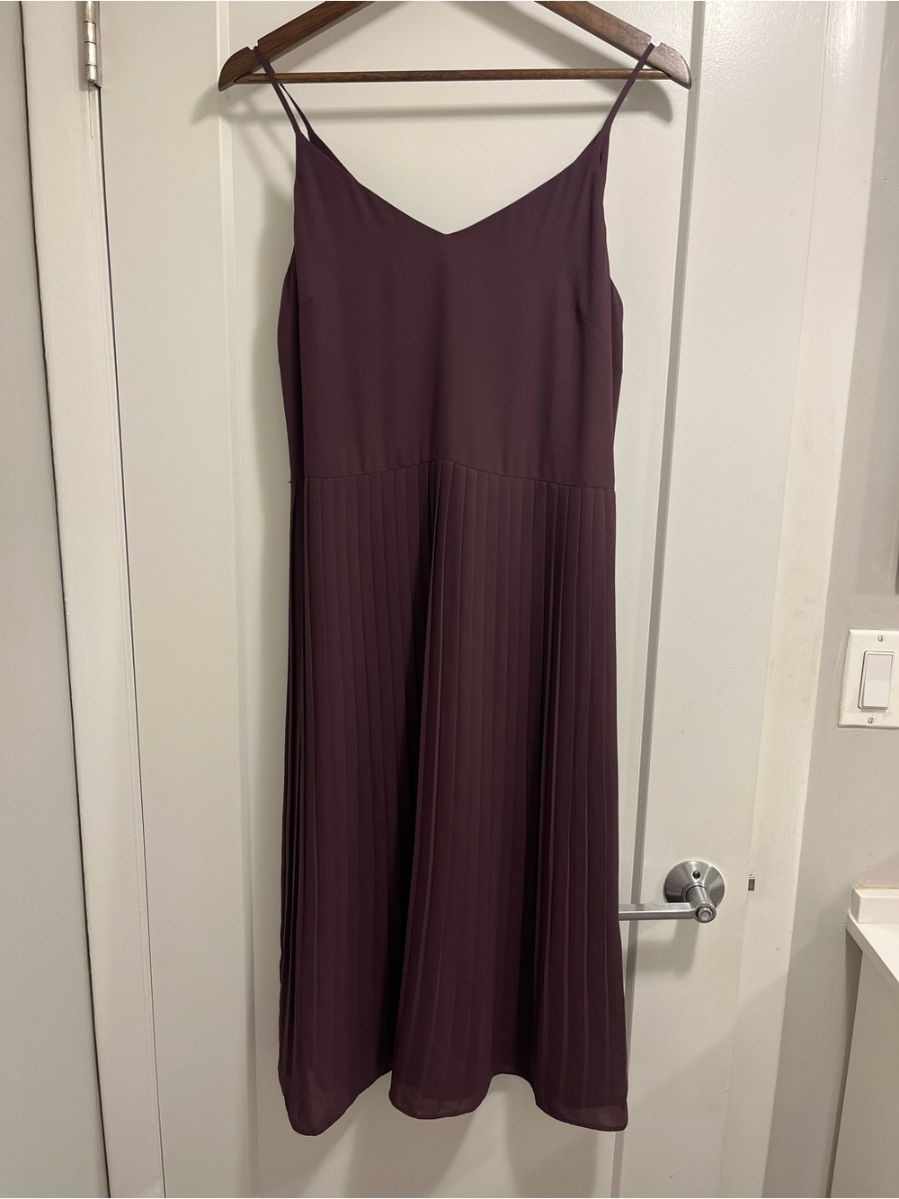 LOFT - Plum Pleated Midi Dress with Spaghetti Straps - Picture 3 of 4